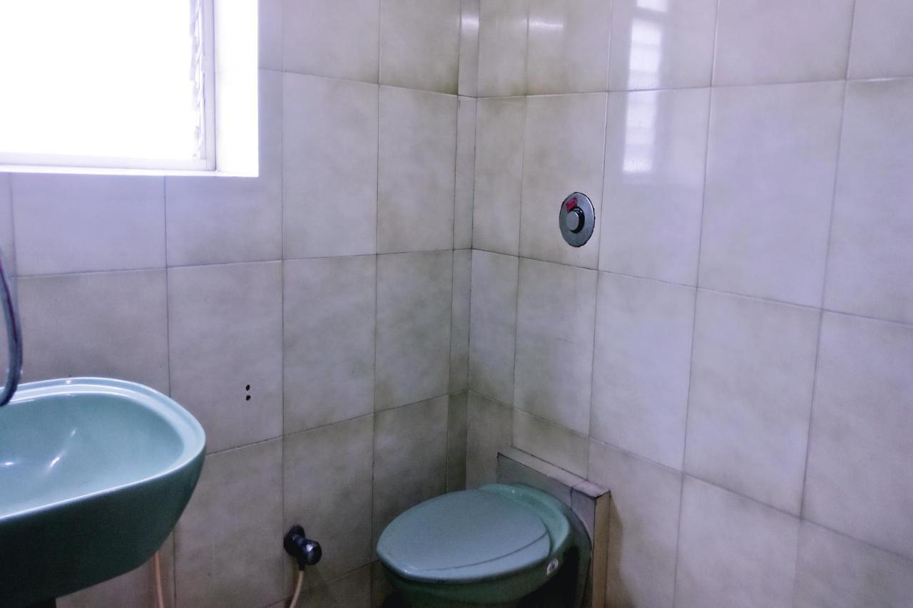 כלכותה Vaishali Guest House מראה חיצוני תמונה
