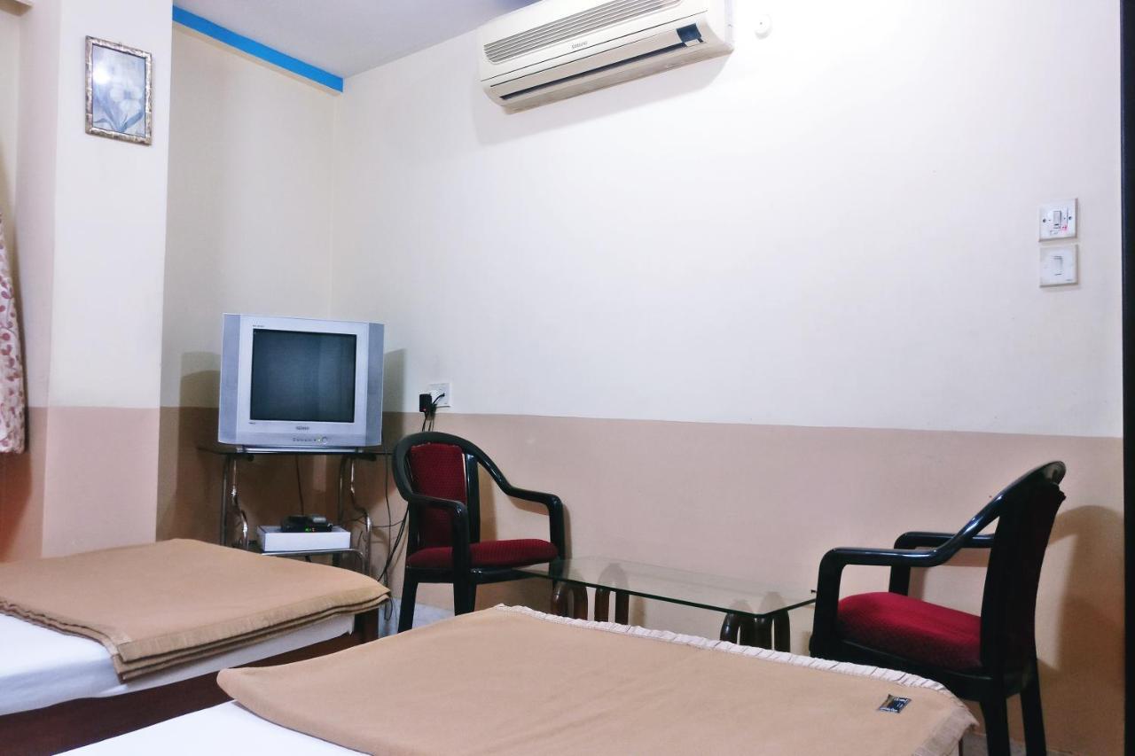 כלכותה Vaishali Guest House מראה חיצוני תמונה