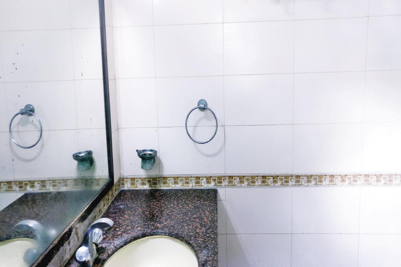 כלכותה Vaishali Guest House מראה חיצוני תמונה